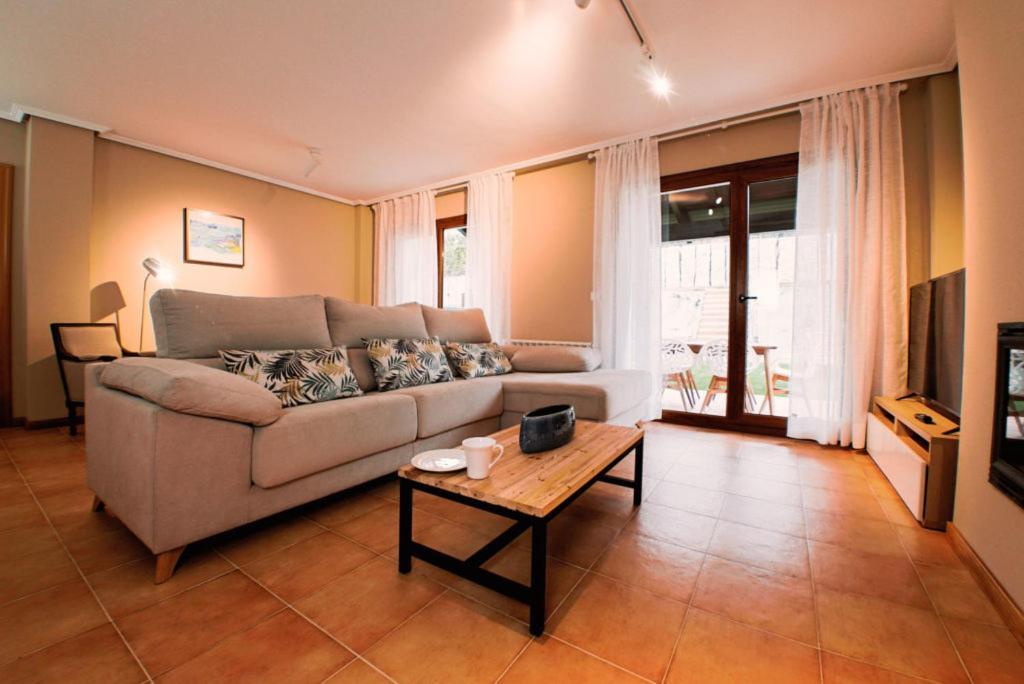 Yuhom, Casas Con Alma, Xacedos 1 Βίλα Mino Εξωτερικό φωτογραφία